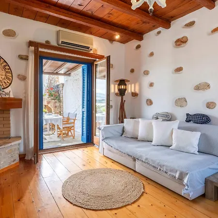 Paros' Slice Of Paradise Holiday home *